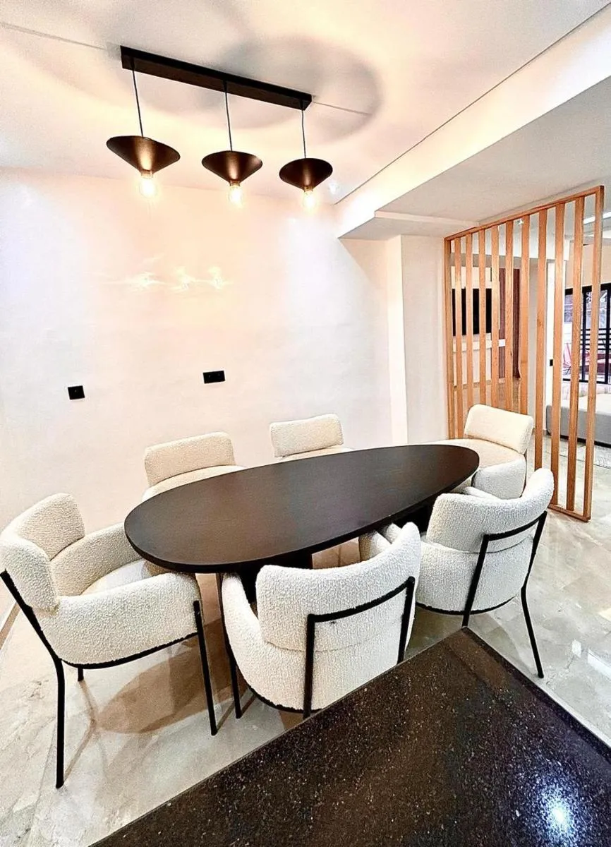 Image 4 of Duplex Haut standing