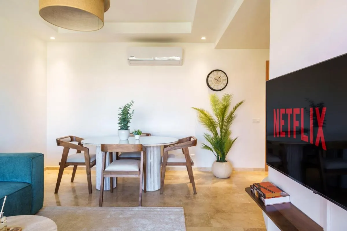 Image 4 of Elegance and Serenity at Noria Golf and Pool view