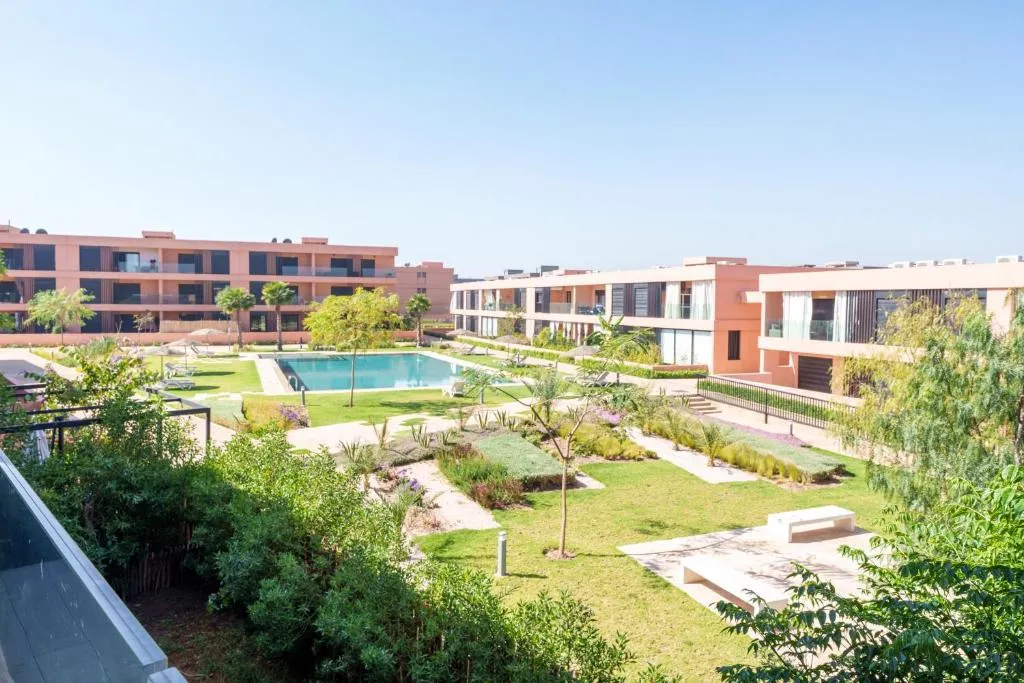 Image of Elegance and Serenity at Noria Golf and Pool view