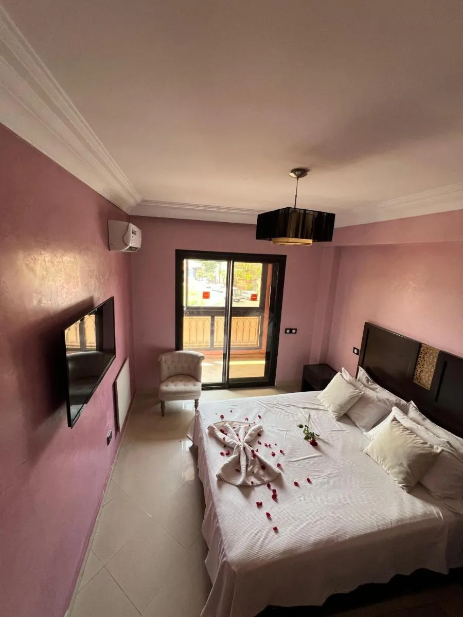 Image 3 of GUELIZ, majorelle, Beautiful apartment with large terrace