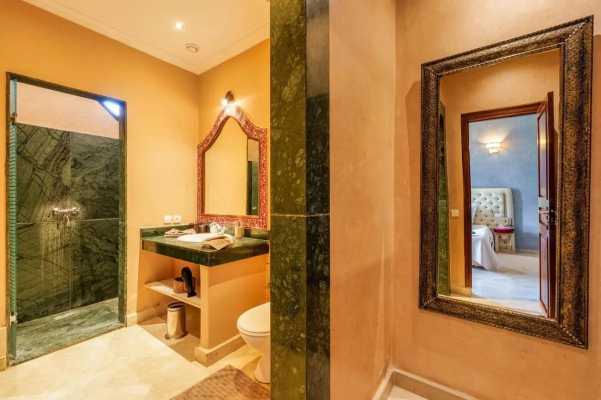 Image 2 of Golf mansion with Atlas mountain view