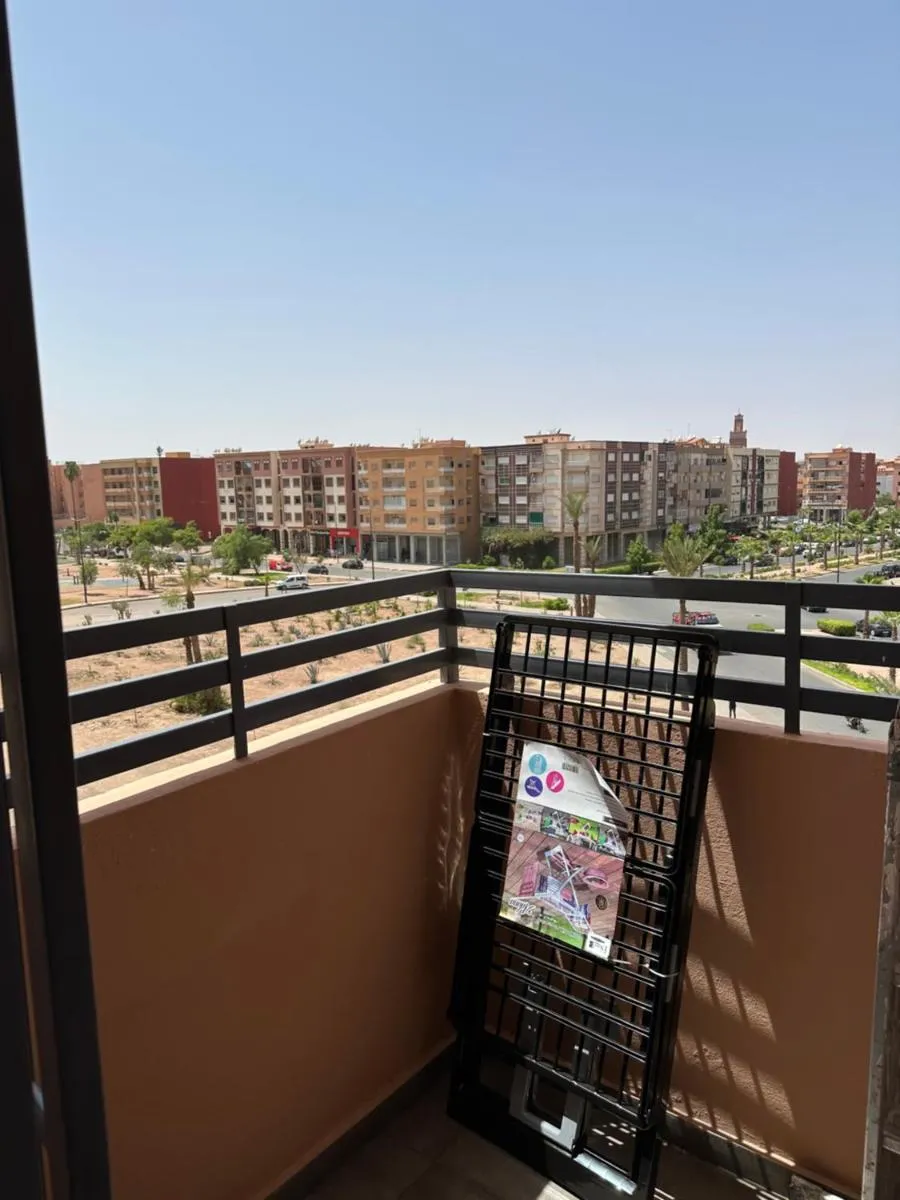 Image 5 of Gorgeous newly renovated apt- Near Restaurant and Shopping Center