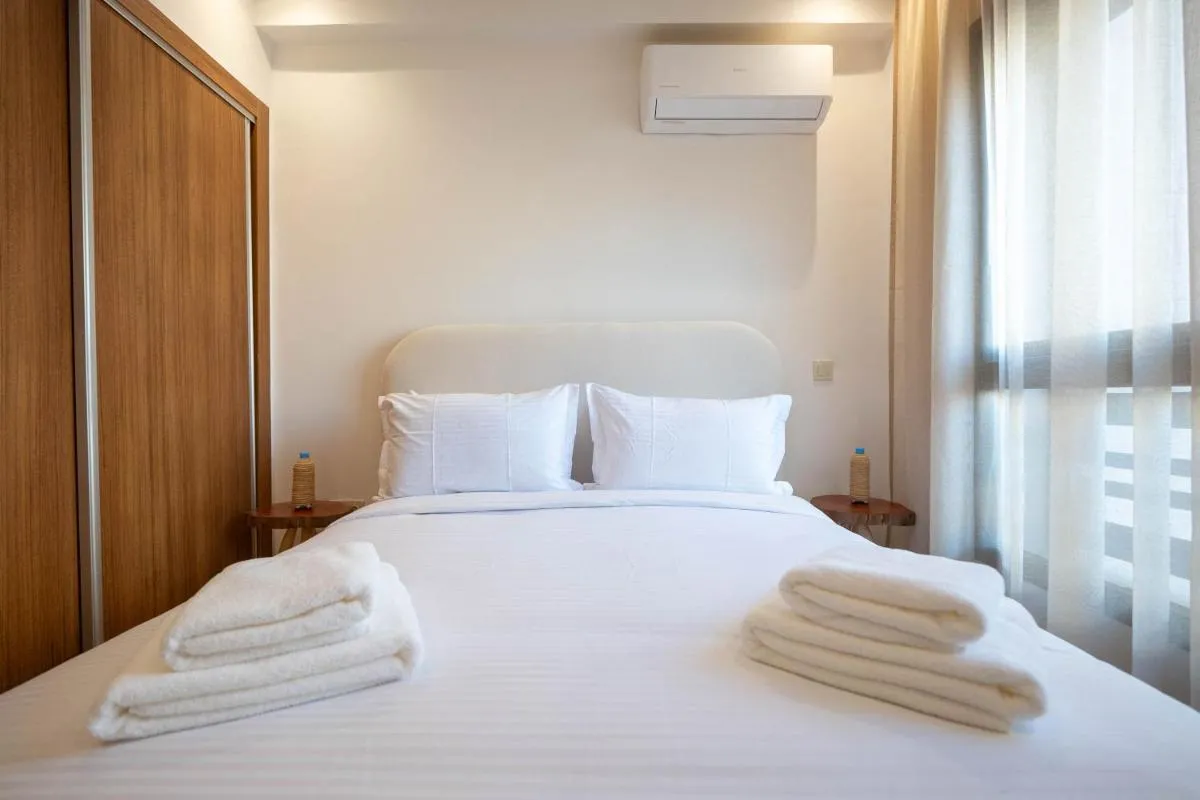 Image 4 of Hivernage by Louhou Collection