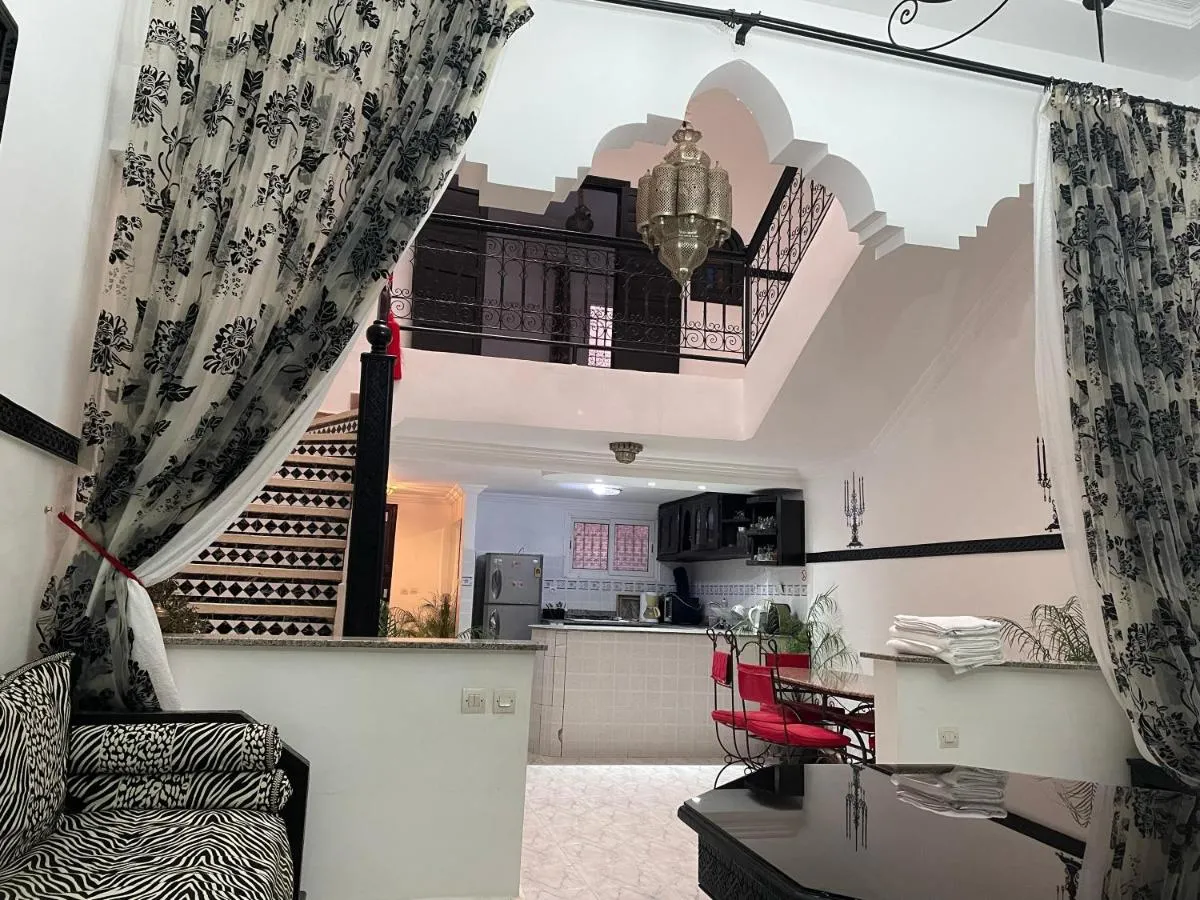 Image 2 of LOGEMENT ENTIER MARRAKECh G1 – 105