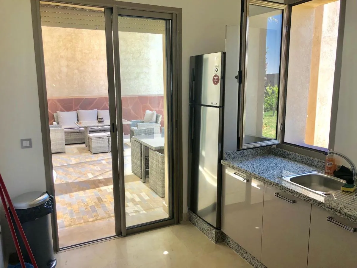 Image 2 of La Rose des Sables