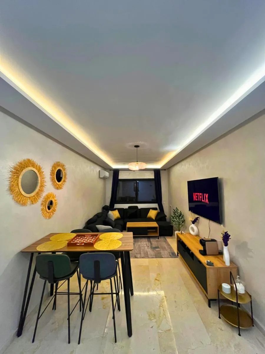 Image 3 of Le modern et centrale avec Piscine et Parking Privé