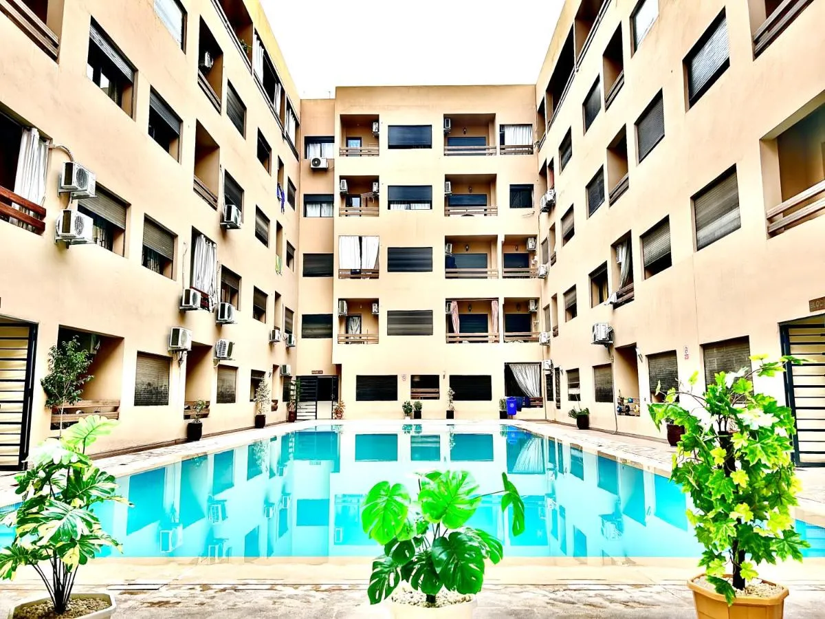 Image 2 of Le modern et centrale avec Piscine et Parking Privé