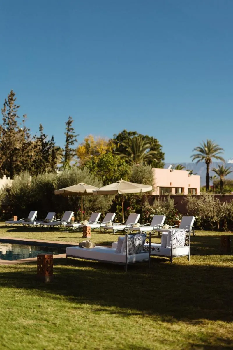 Image 6 of Les Roses By La Siredrah