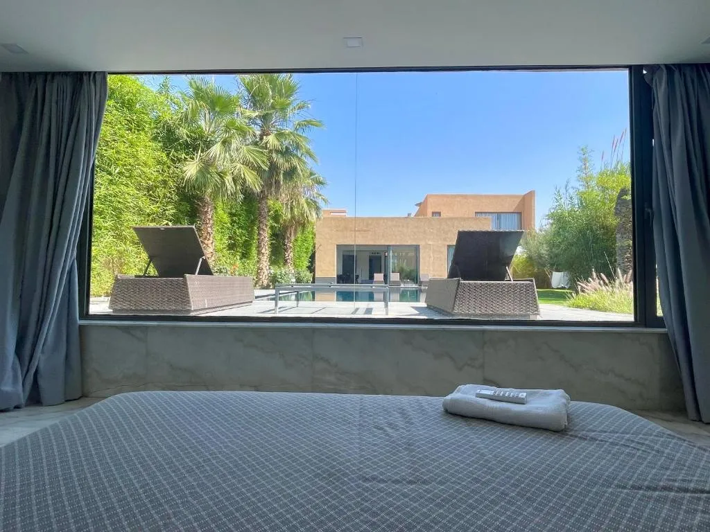 Image of Luxury Palm Villa