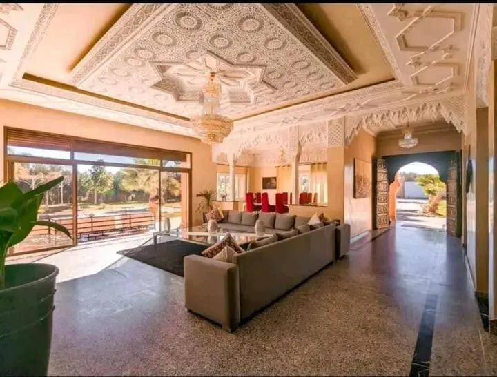 Image 6 of Maison Jannate Louise