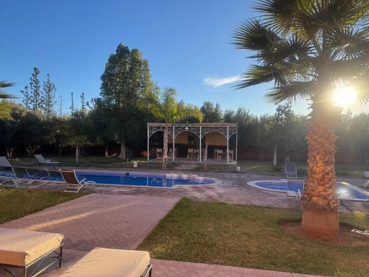 Image 3 of Maison Jannate Louise