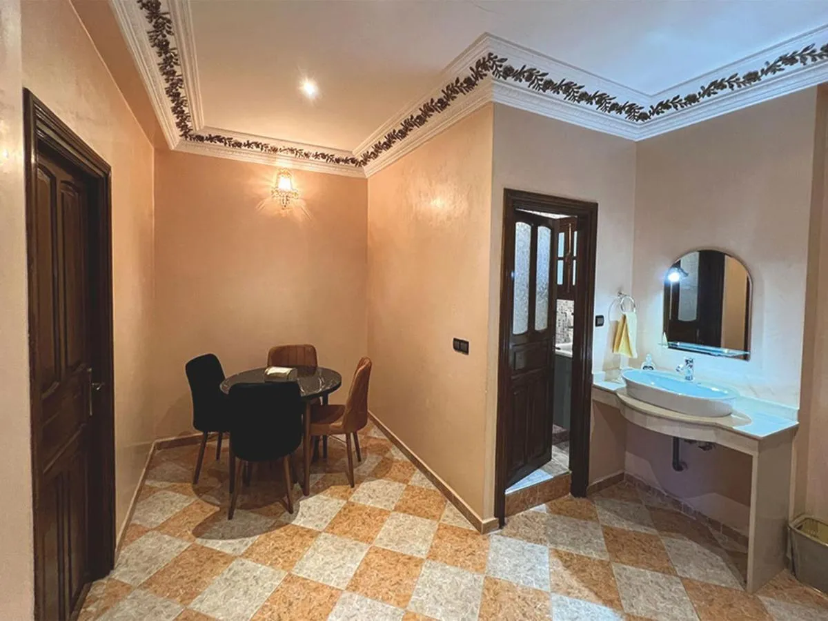 Image 2 of Maison de Vacances Idéale à 10 min de l’Aéroport