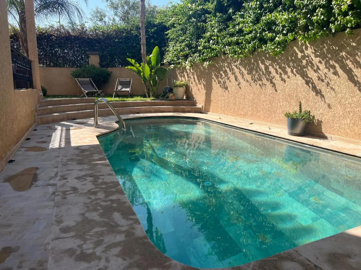 Image 2 of Marrakech le joyau villa piscine privée jardin