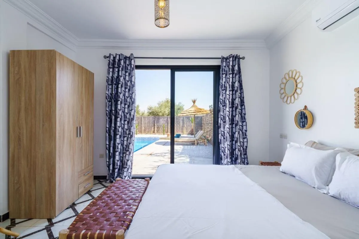 Image 1 of Modern Loft 10 min to City Center – Private Pool