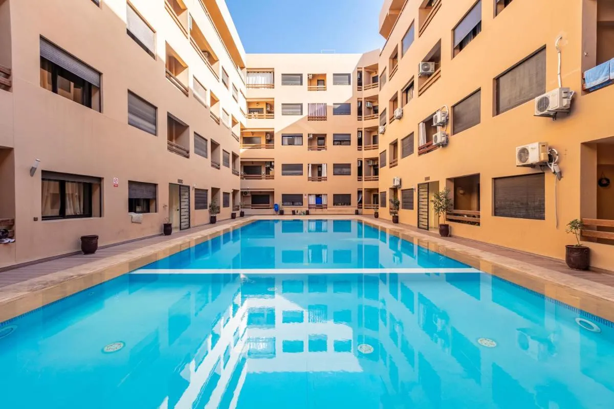 Image 2 of Modern & Charming Apartment in the City Center