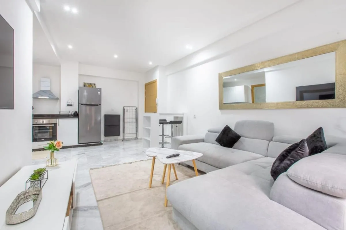 Image 2 of NEW! Chic Plein Gueliz, parking, Iptv