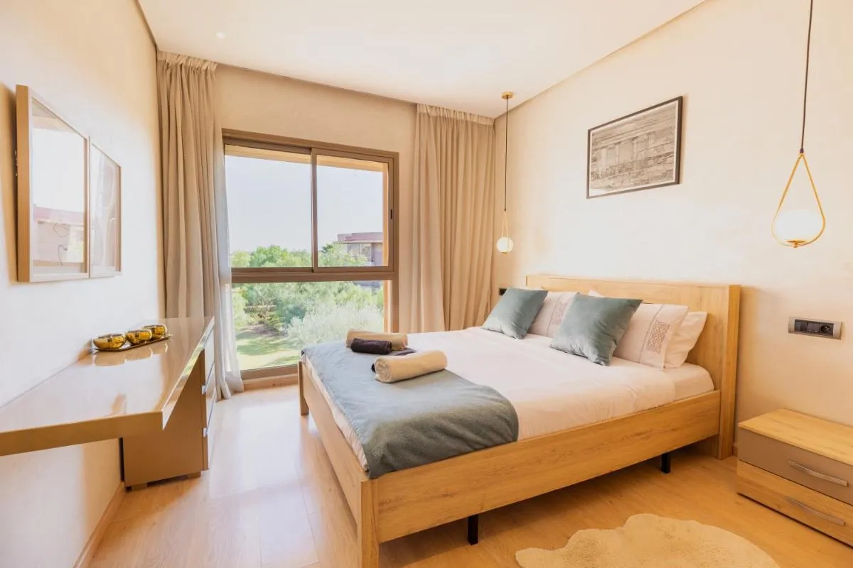 Image 1 of PO 10 Appartement de luxe, golf, piscine & club house