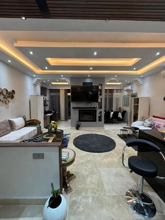 Image of Pavillon Luxury