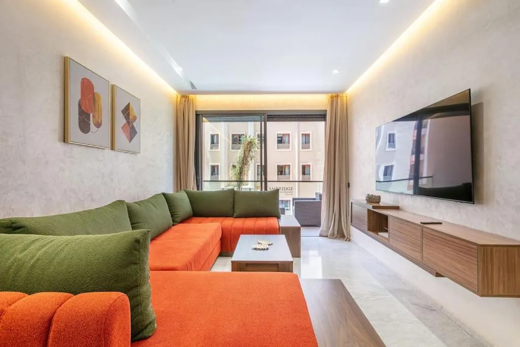 Image 4 of Peaceful Living: Chic Apartment, Prime Location