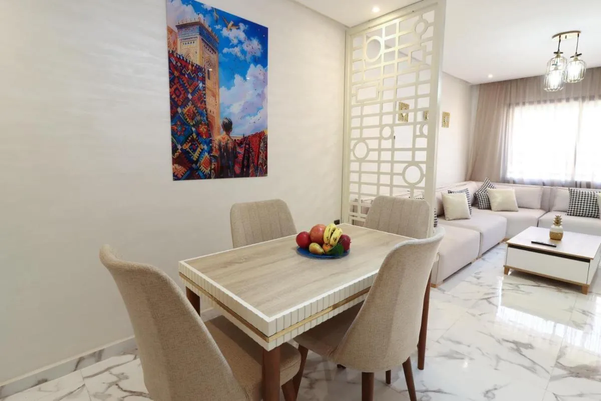 Image 2 of Piscine- Résidence haut de Gamme