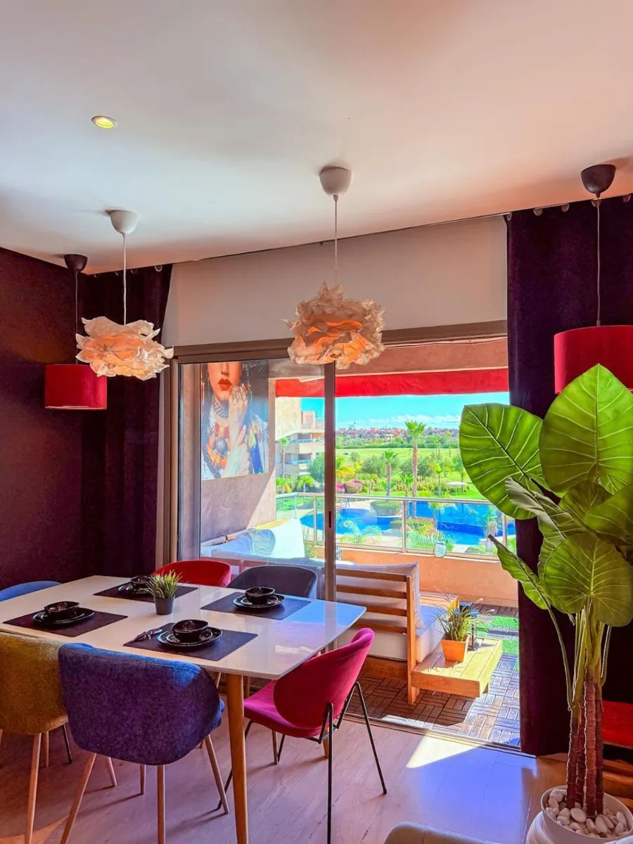 Image 6 of Privilege House jade