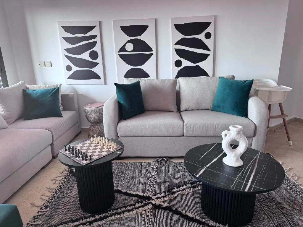 Image of RENTSUITE Comfy & Central in Victor Hugo