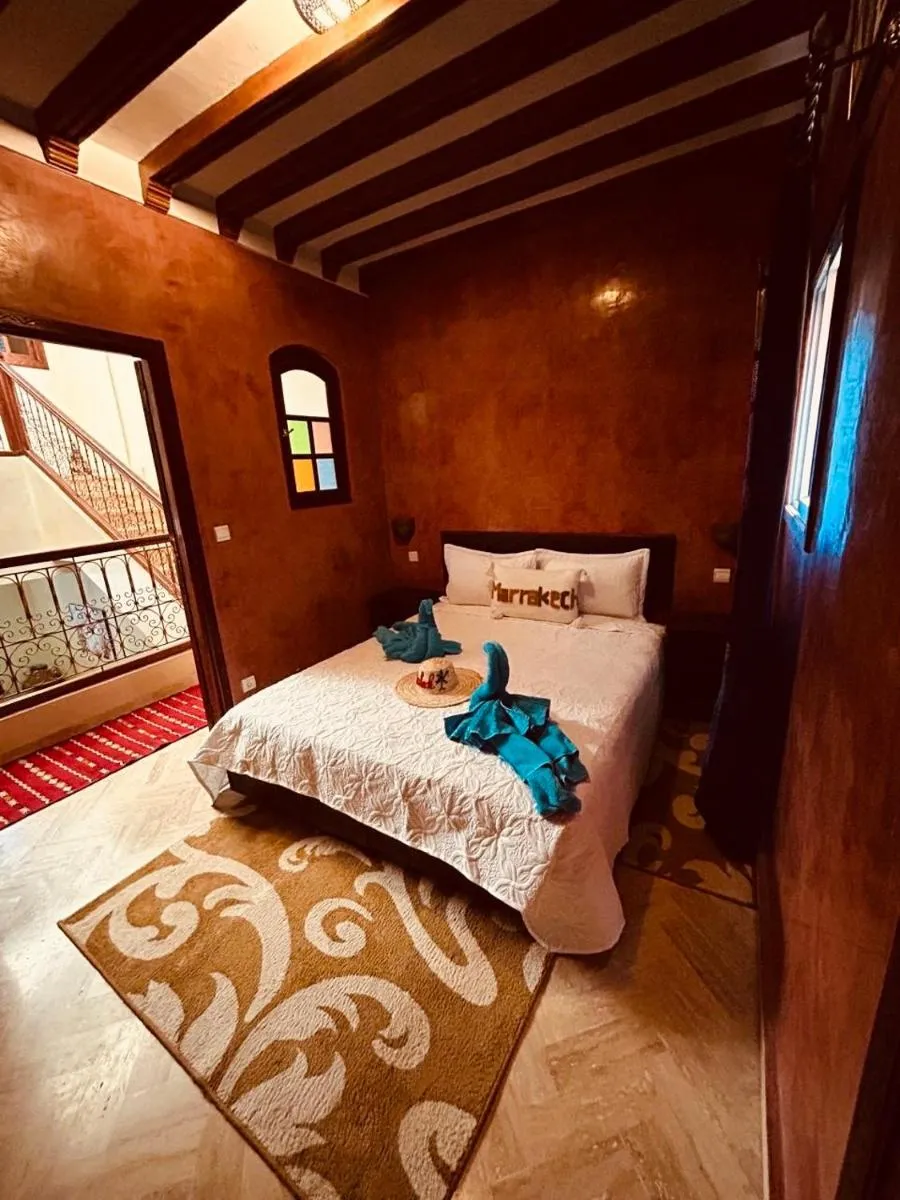 Image 3 of RIAD ZAKARYA