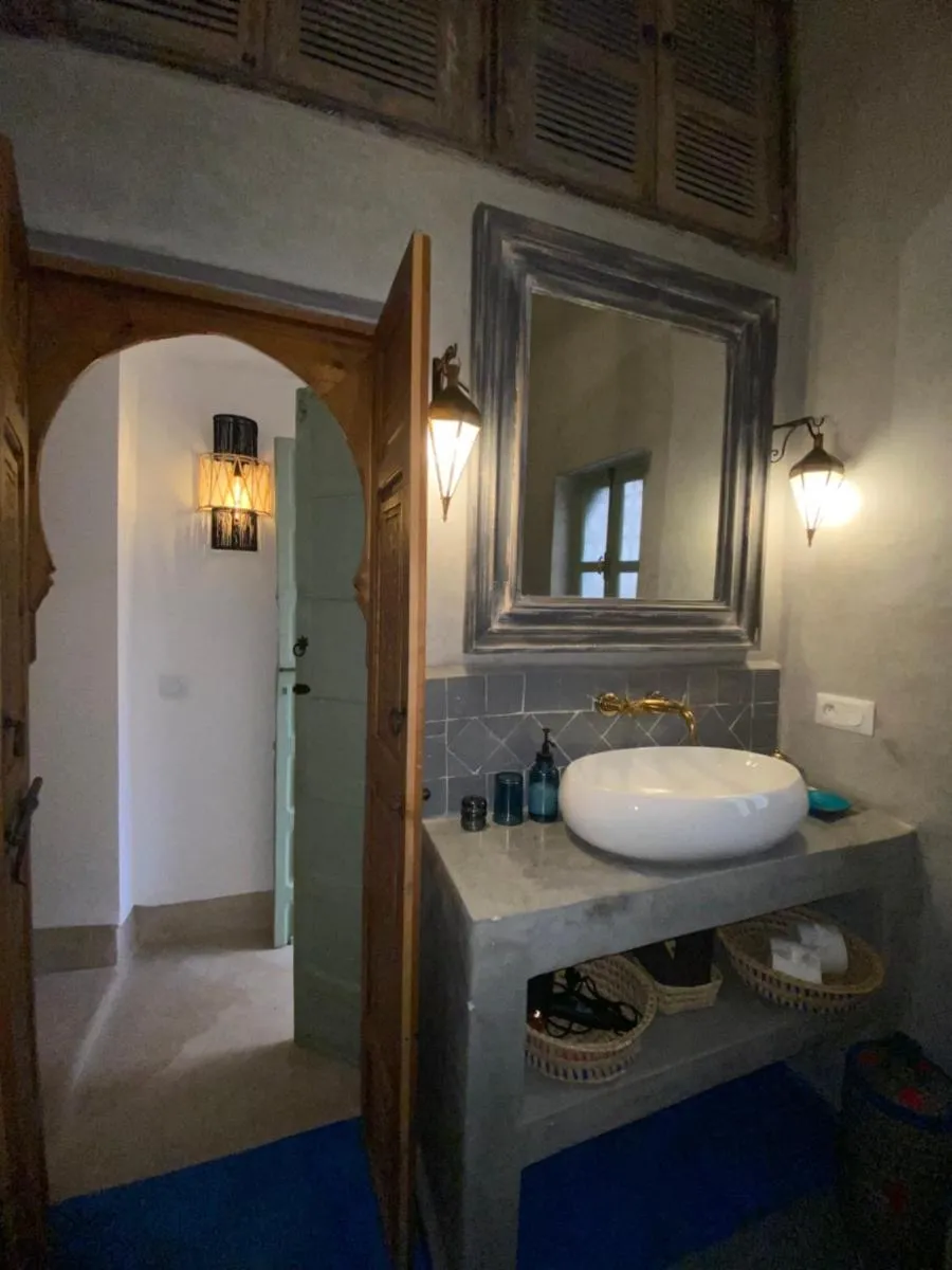 Image 2 of Riad Amaya