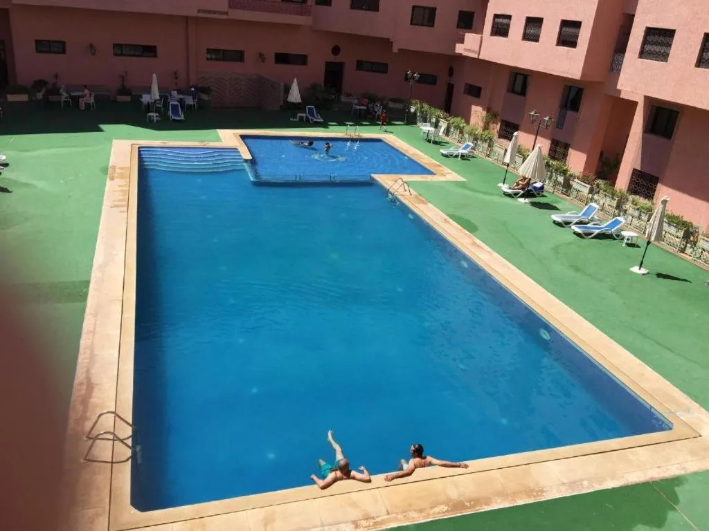 Image 1 of Riad Arfoud appartement haut standing 3 chambres avec piscine à gueliz nord