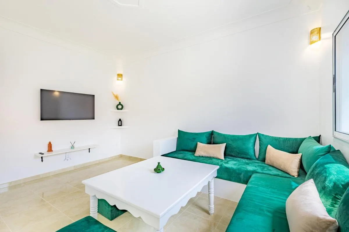 Image 6 of Riad Élégant et Convivial, Piscine Chauffée & Spa, Familles & Couples