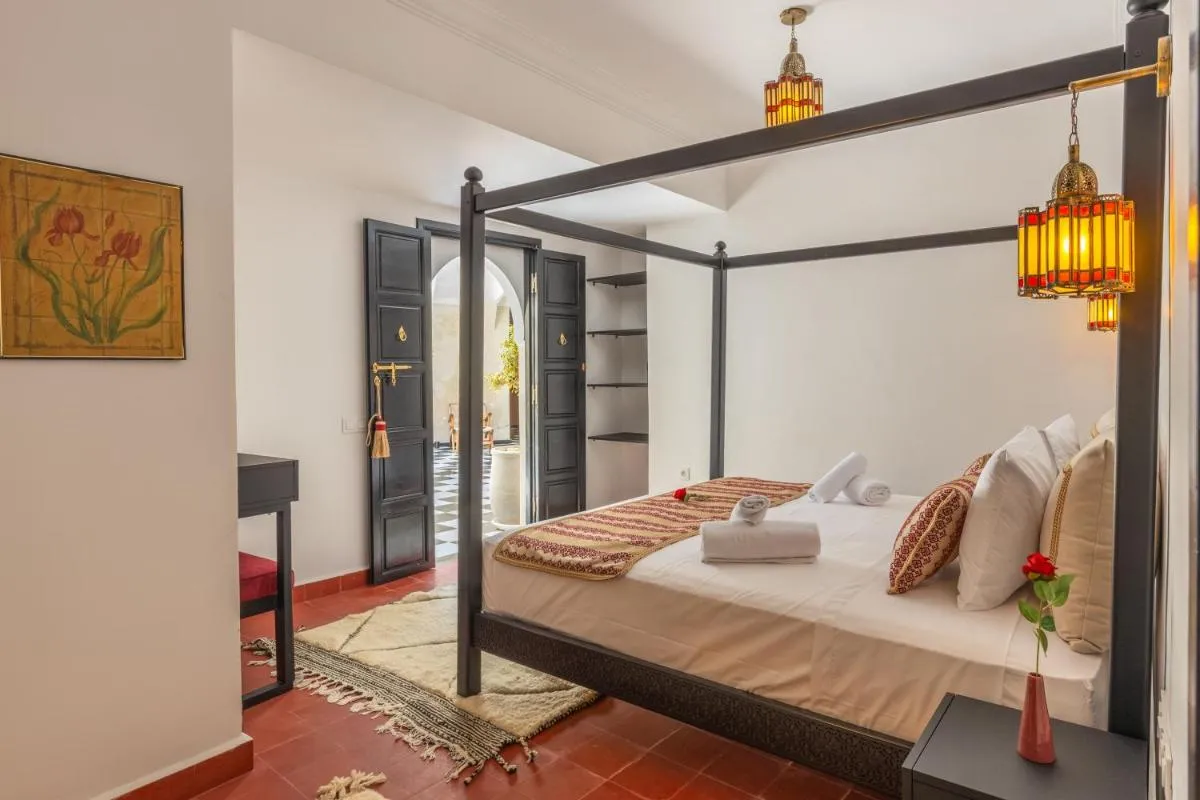 Image 5 of Riad Zehra