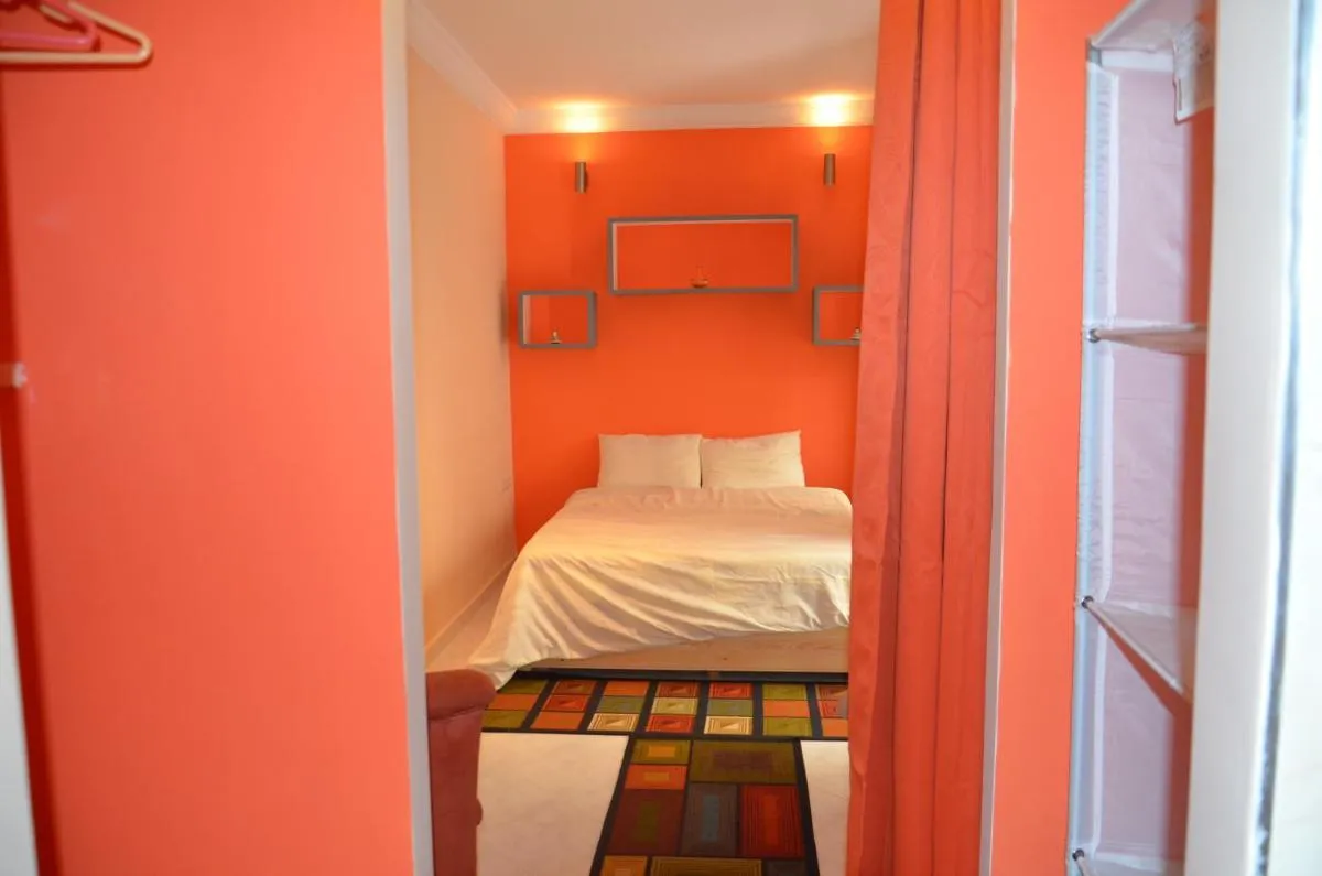 Image 6 of Ryad Ayad