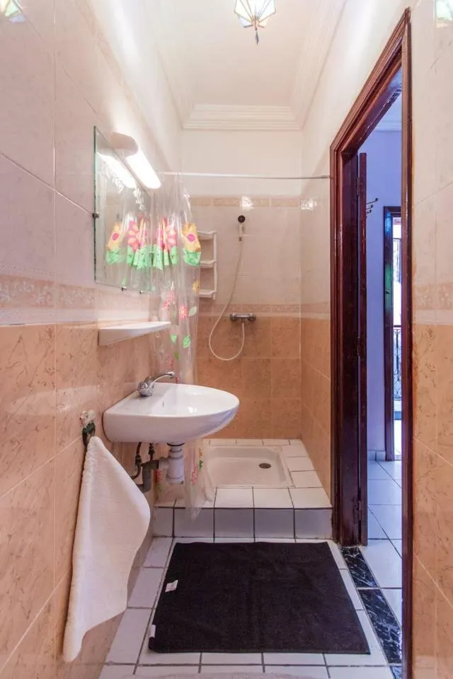 Image 3 of Ryad Nayla