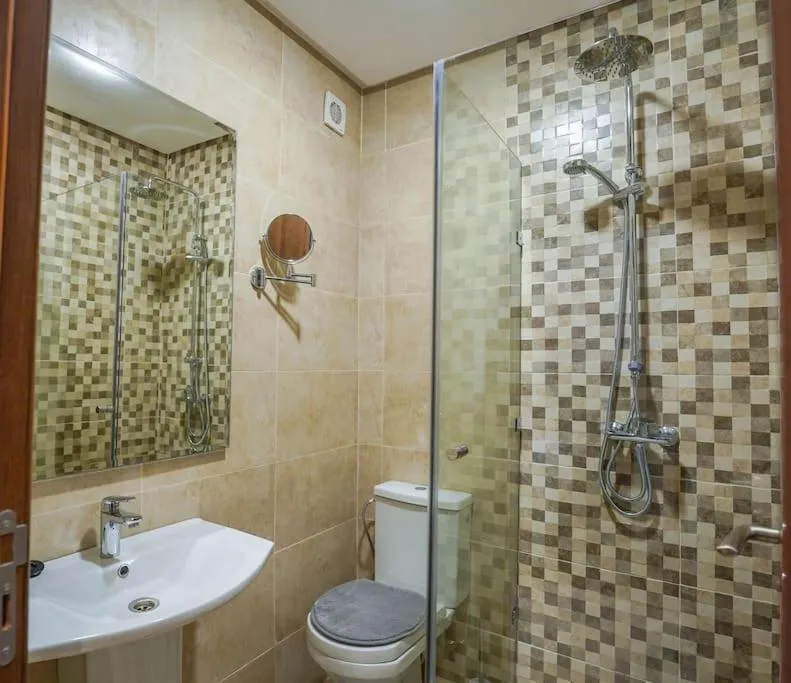 Image 2 of Spacieux et luxueux appartement