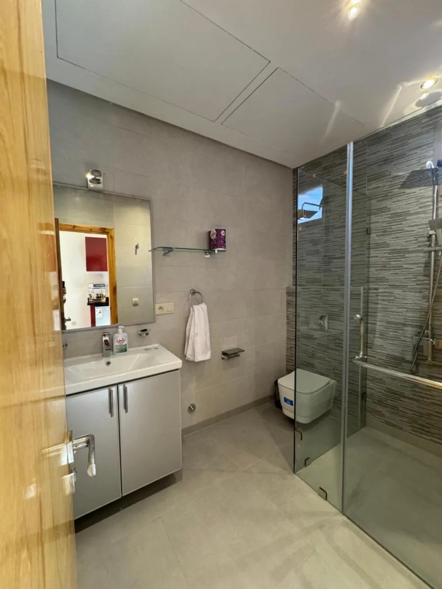 Image 2 of Square Appart