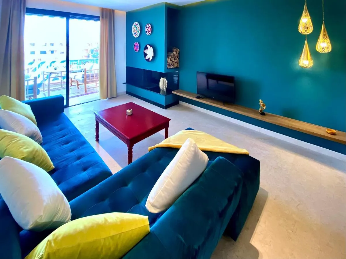 Image 4 of Stunning Apartment – Panoramic pool view