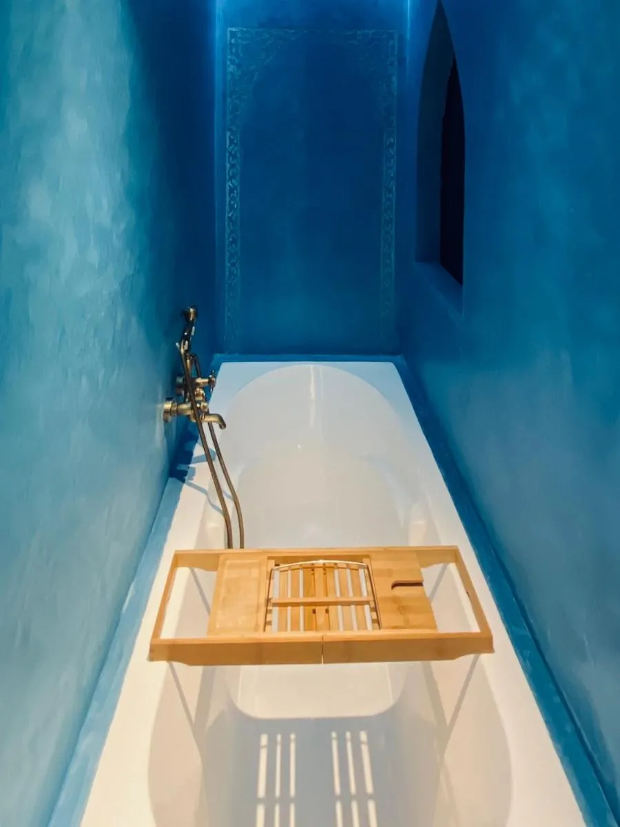 Image 3 of Stunning Apartment – Panoramic pool view