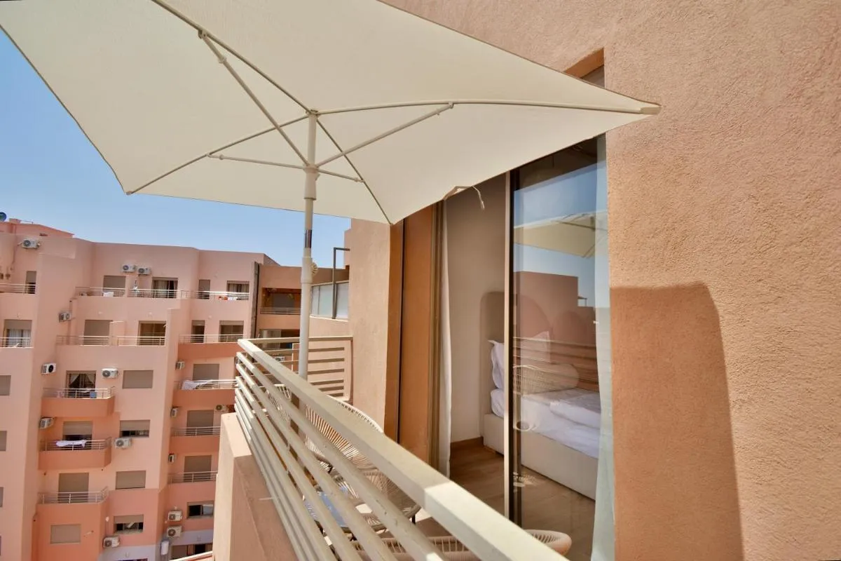 Image 6 of Superbe appart cosy avec piscine