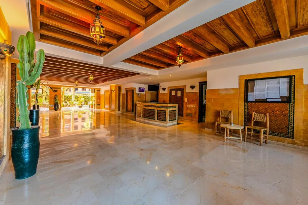 Image 1 of Top Location, NEUF, piscine & Comfort