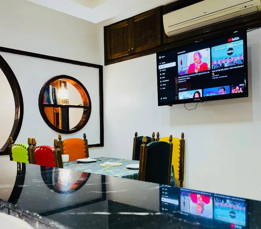 Image of Touche Rouge Chic