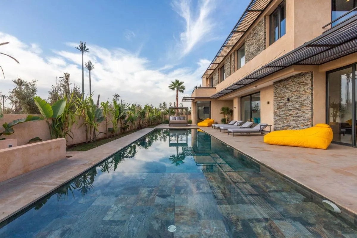 Image 3 of VILLA 103 – Luxury Getaway – Private Jacuzzi