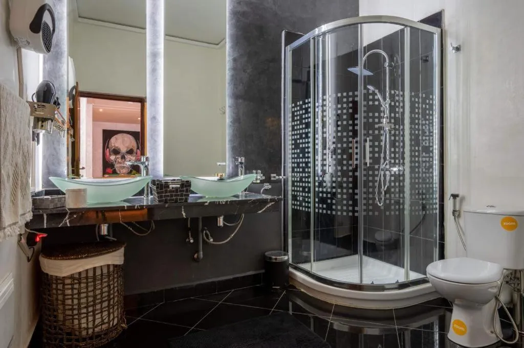 Image 2 of VILLA TARGA