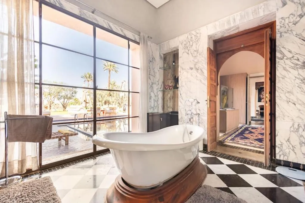 Image 2 of Villa May sur le Golf de la Palmeraie with Cooker and Butler included