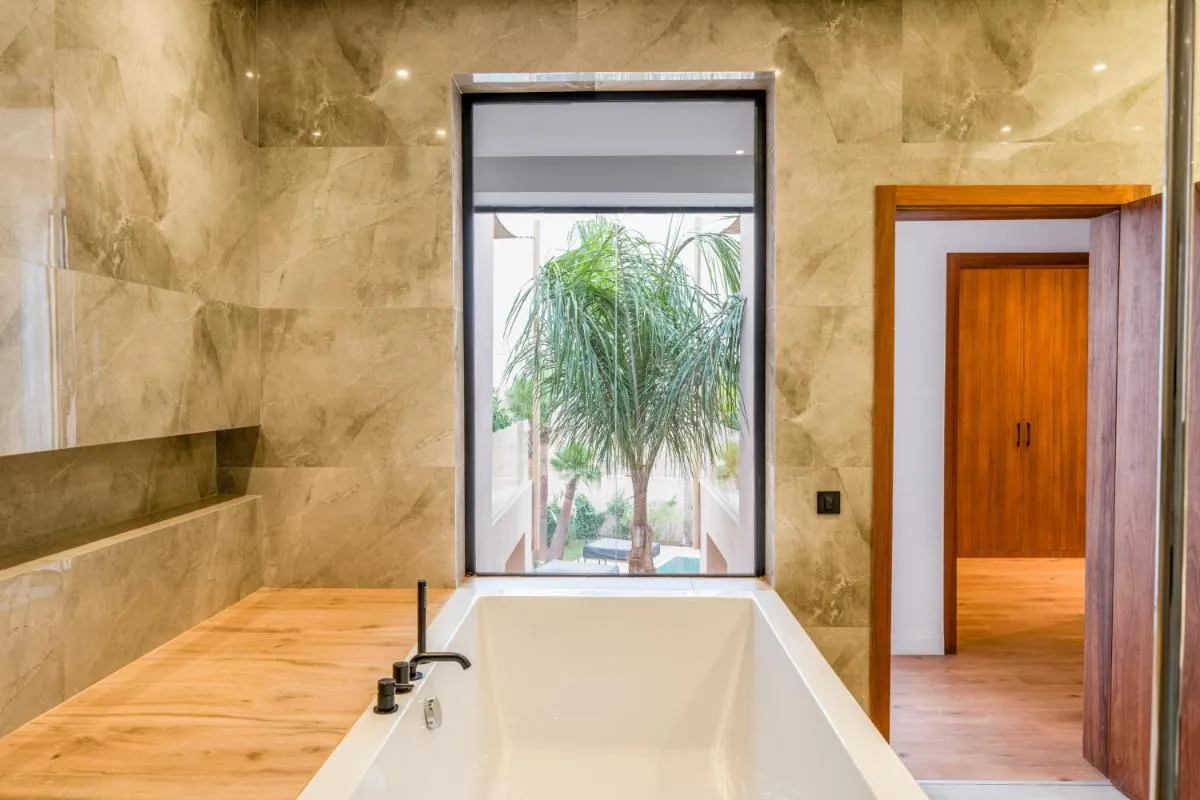 Image 2 of Villa Piscine, Salle de Sport et Confort Moderne