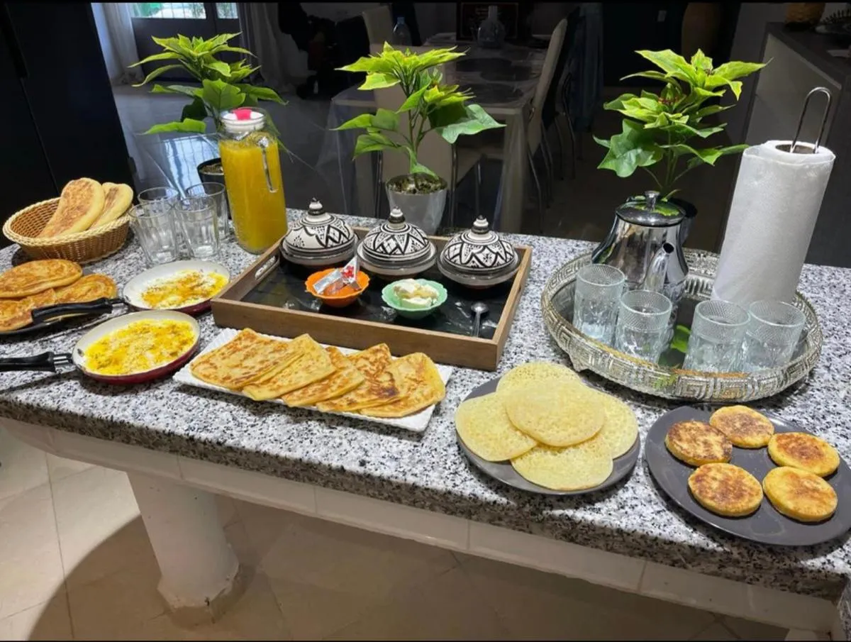 Image 1 of Villa Privée 2 Marrakech Piscine Chauffée En Option sans vis à vis pour famille et couple marié uniquement