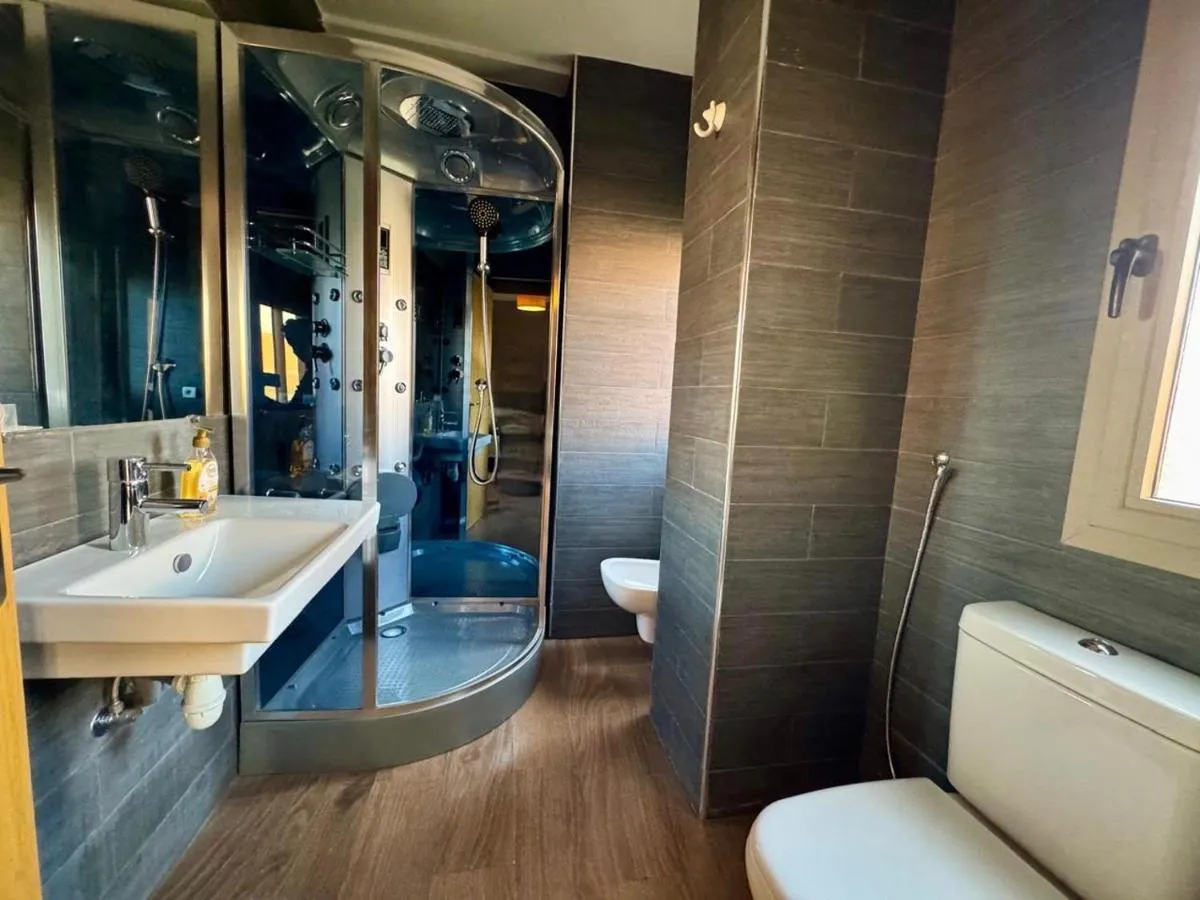 Image 2 of Villa des Ocres – Élégance et Luxe à 15 min du centre !