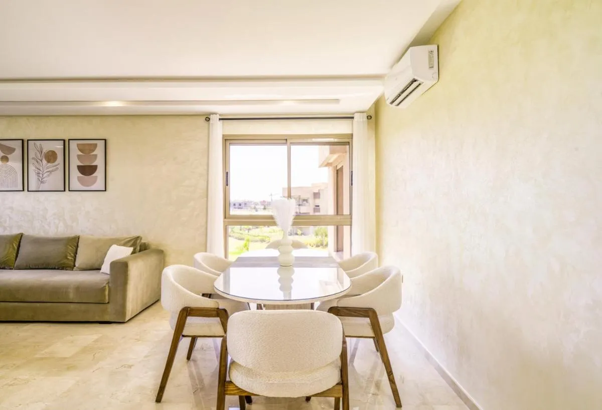 Image 4 of Vue Montagnes, Golf et Piscine, Luxe à Marrakech