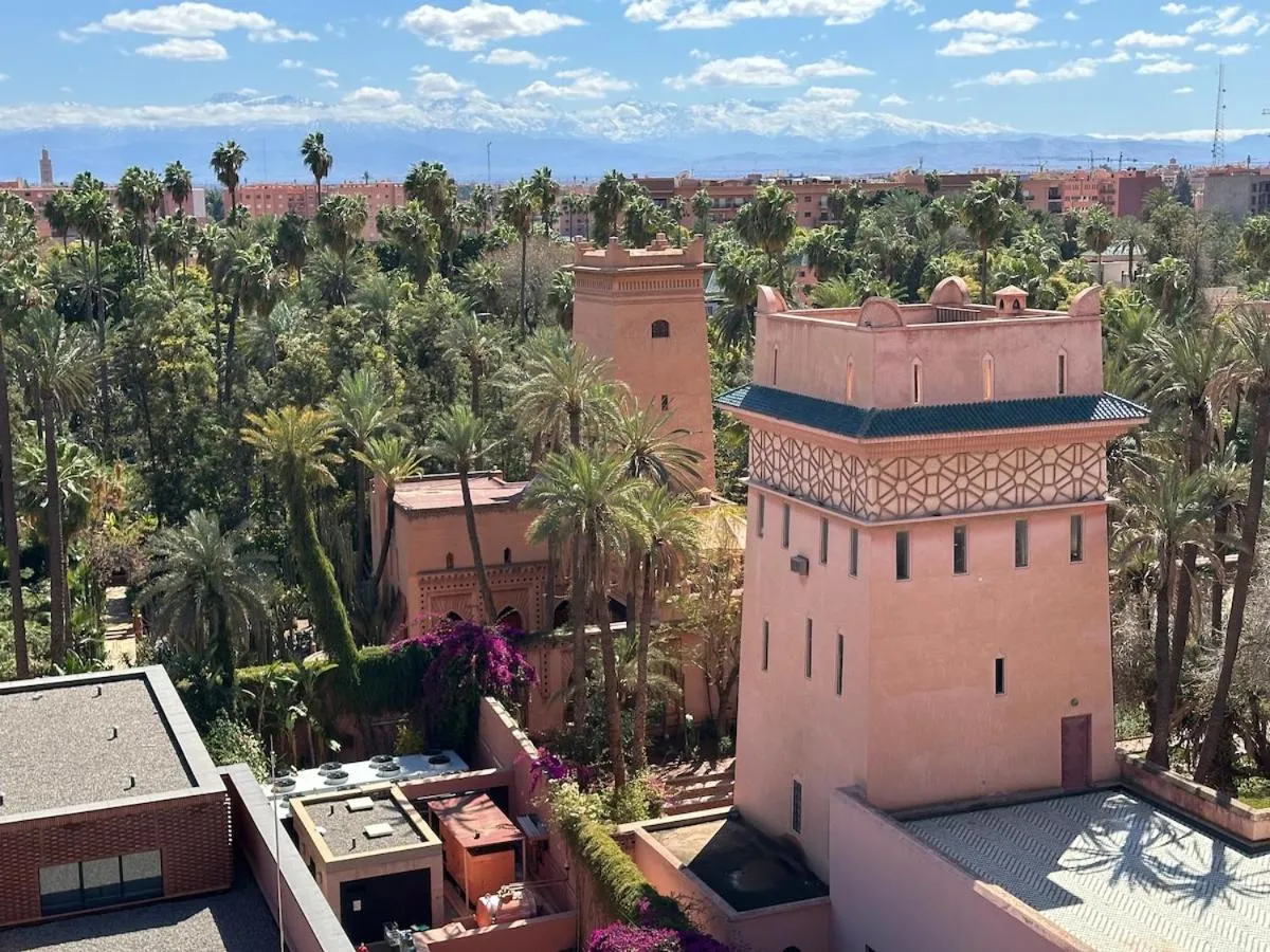 Image 5 of Yves Saint Laurent Jacuzzi Elegance