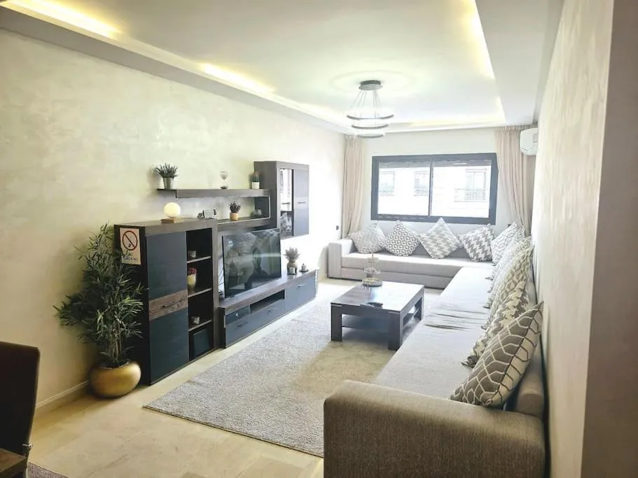 Image 4 of appartement cosy plein centre