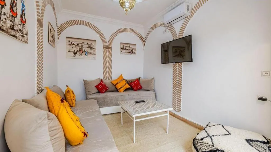 Image 4 of riad asmaa